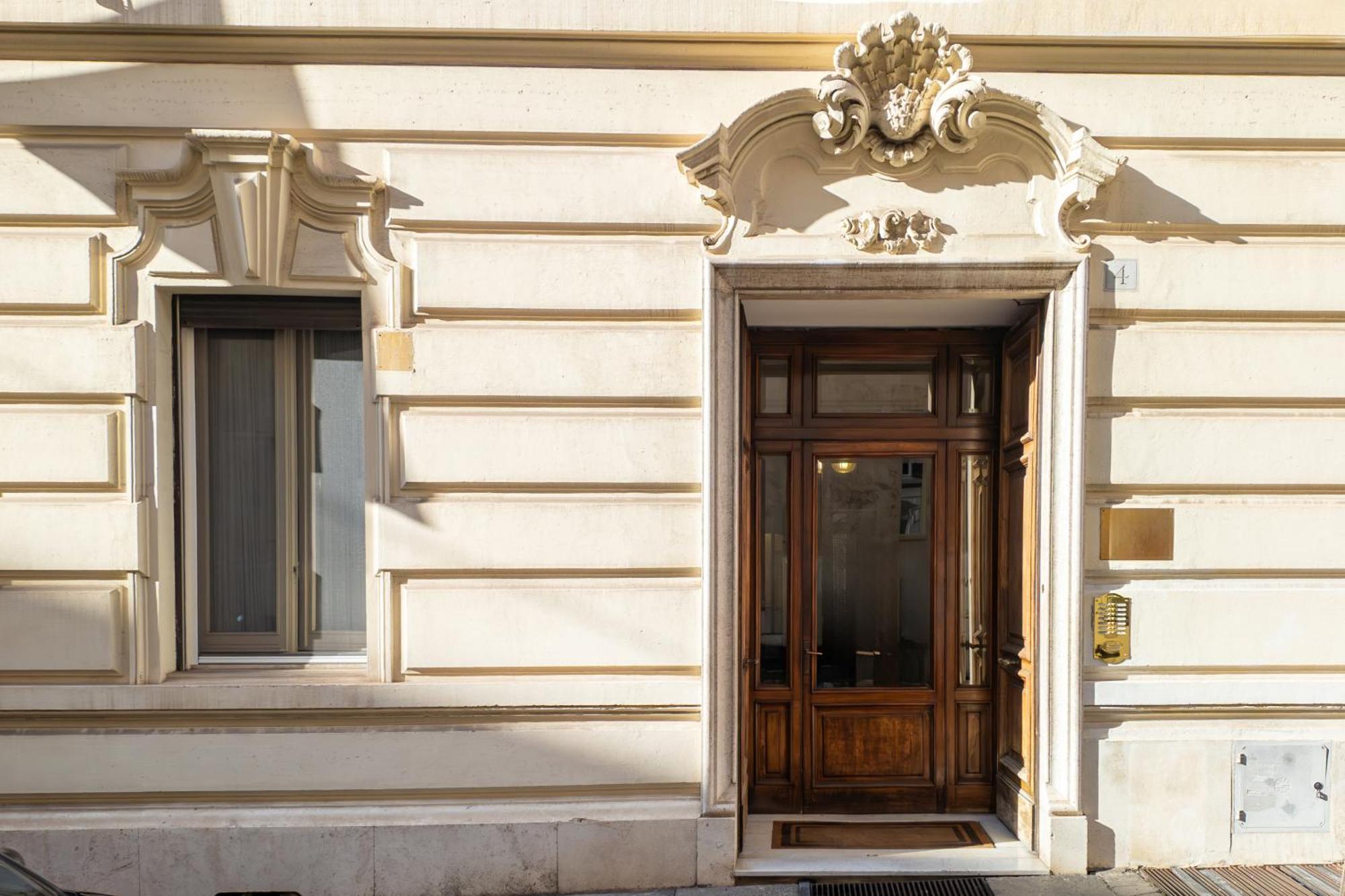 C3 Top Class Apartment, 2 Camere Da Letto, 2 Bagni, Giardino Distante 15 Minuti A Piedi Da Fontana Di Trevi Roma Exterior foto